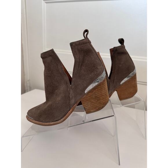 Jeffrey Campbell Women Cromwell Taupe Western Cowboy Metal Tip Boots sz 7.5 - Picture 6 of 11